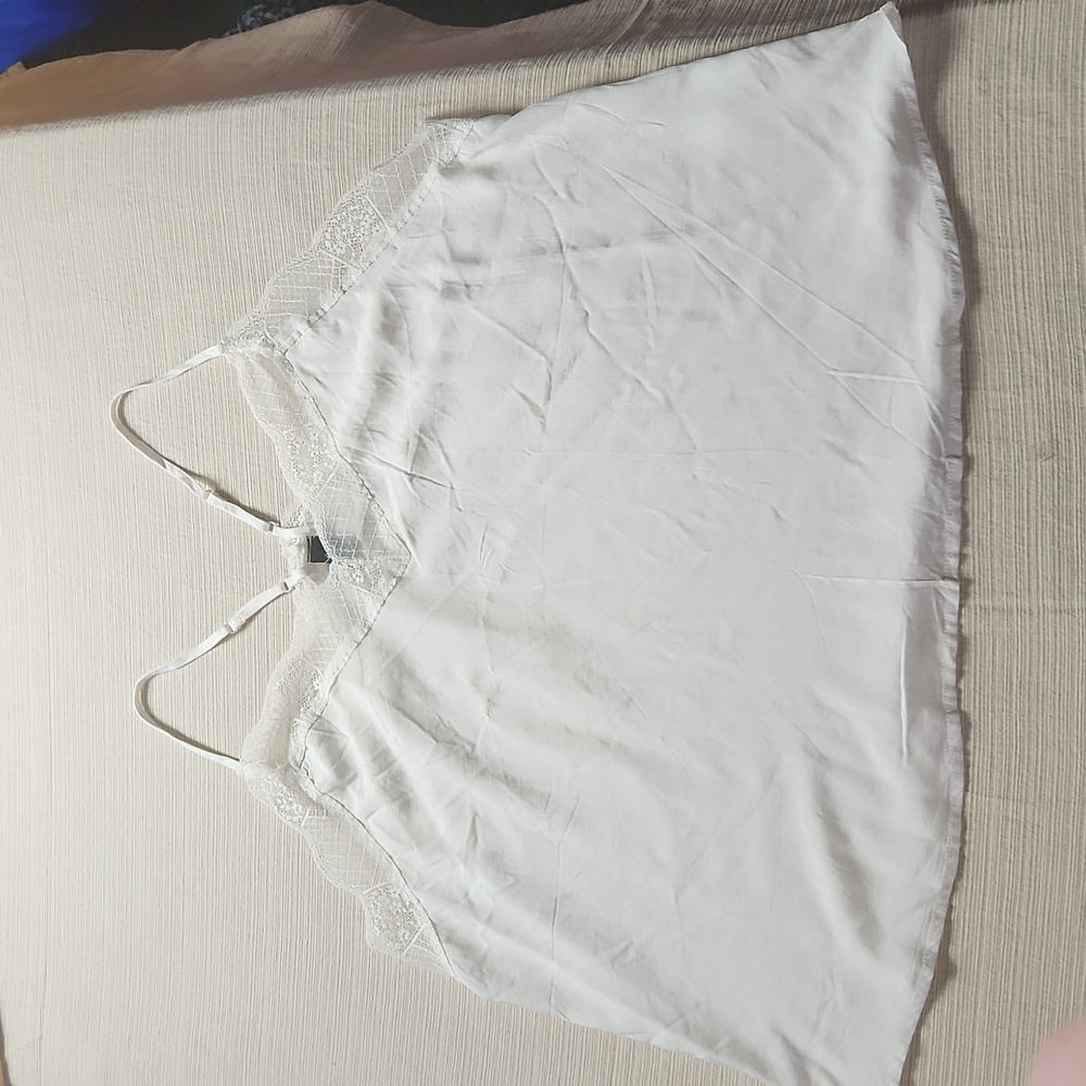 Shein Curve Top 4xl - image 1